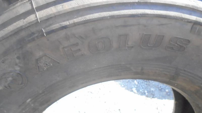 Гуми Летни 315/80R22.5, снимка 6 - Гуми и джанти - 22756390