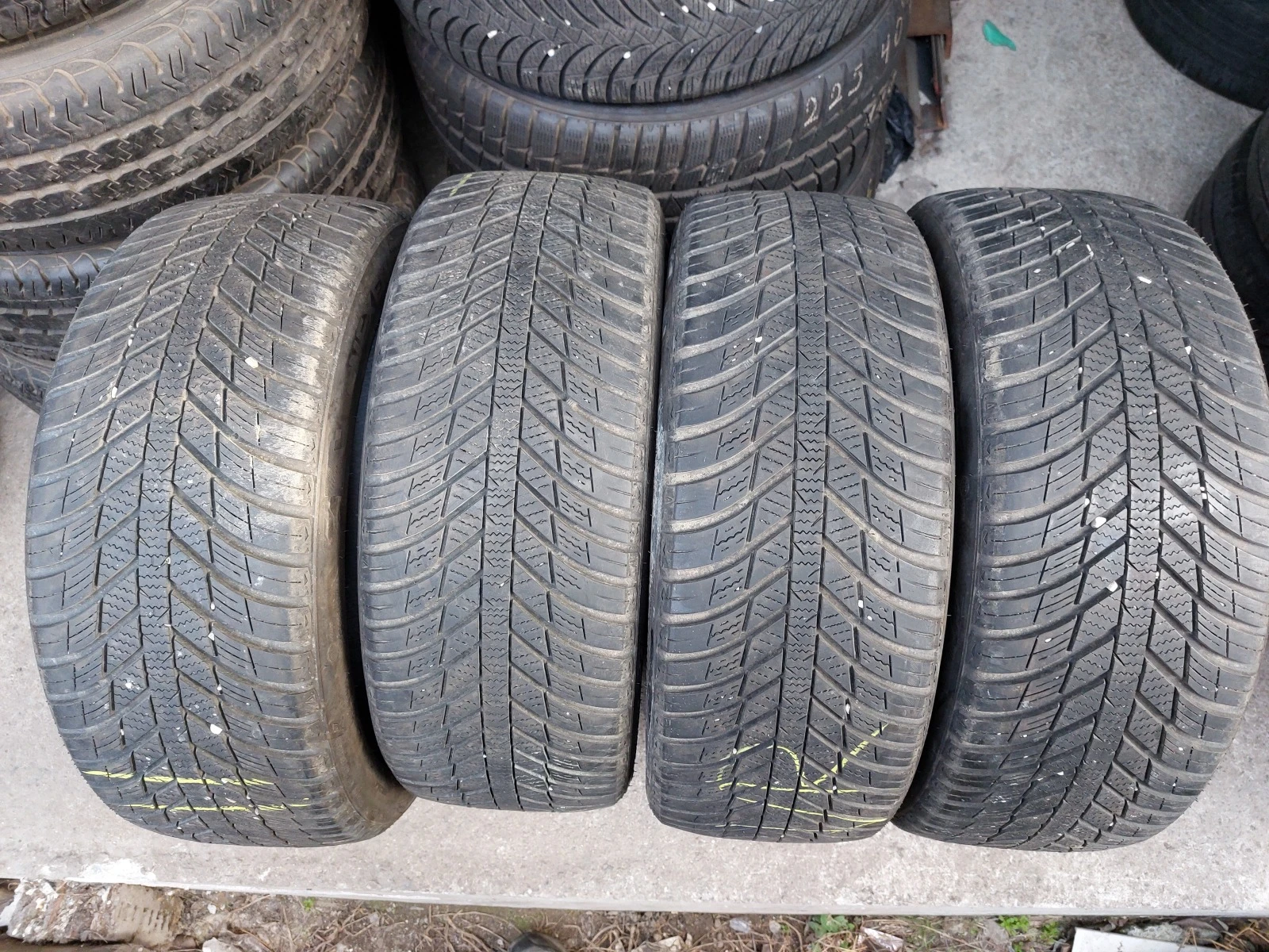 ���� 215/45R17 | Mobile.bg � ����������� 1