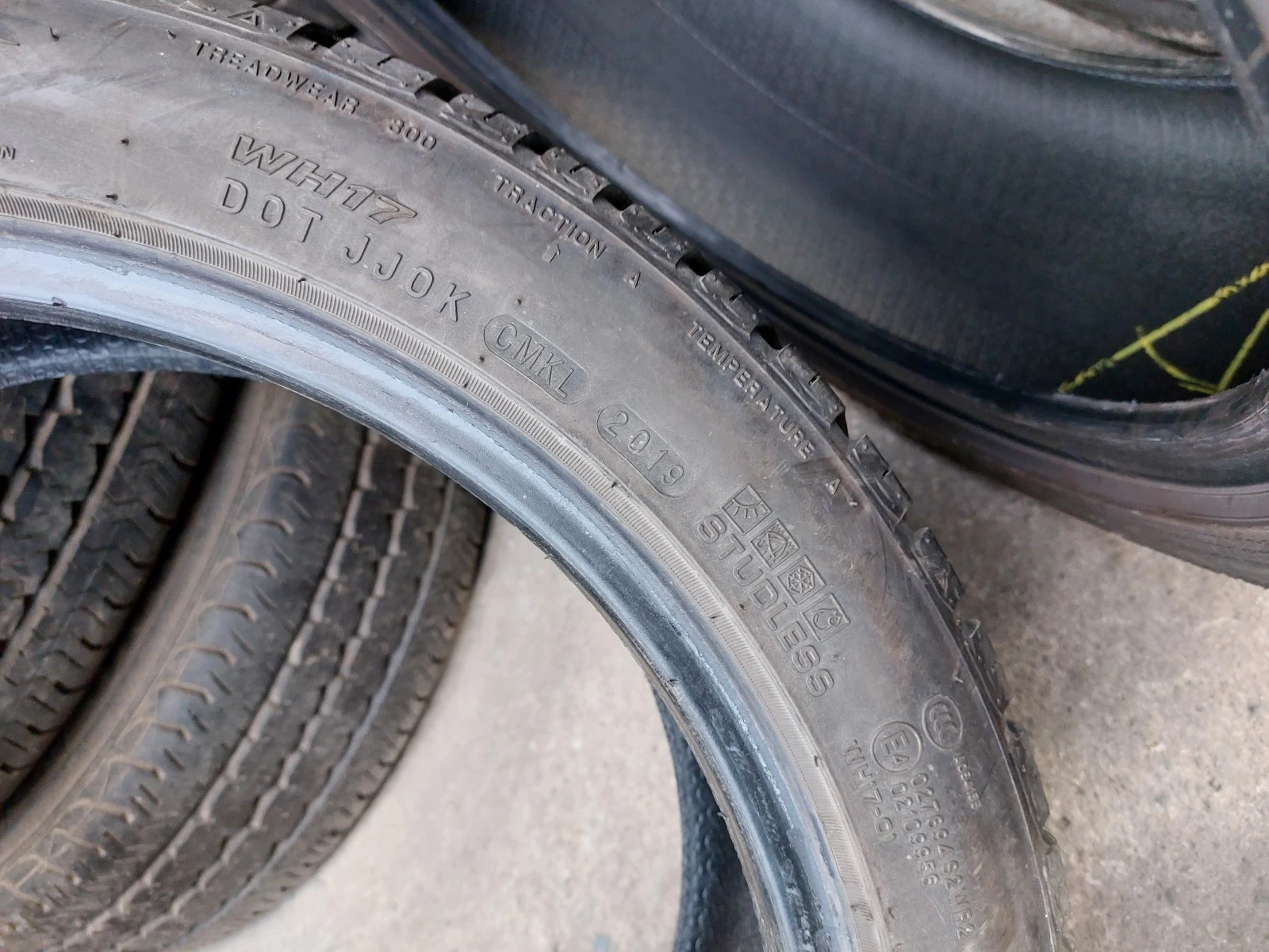 ���� 215/45R17 | Mobile.bg � ����������� 12