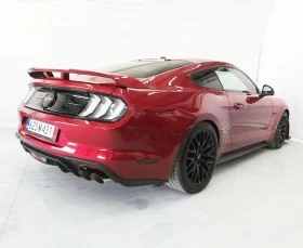 Ford Mustang GT Premium + Performance, снимка 9