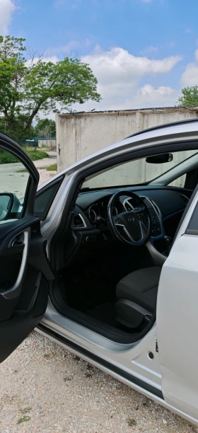 Opel Astra 1.7CDTI 110кс/ТЕМПОМАТ/ПАРКТРОНИК/ПОДГРЕВ - 4999 лв. - 30497679 | Car24.bg