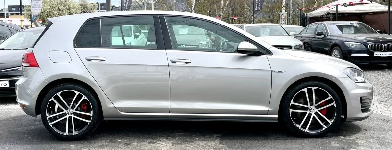 VW Golf, снимка 4 - Автомобили и джипове - 45145801