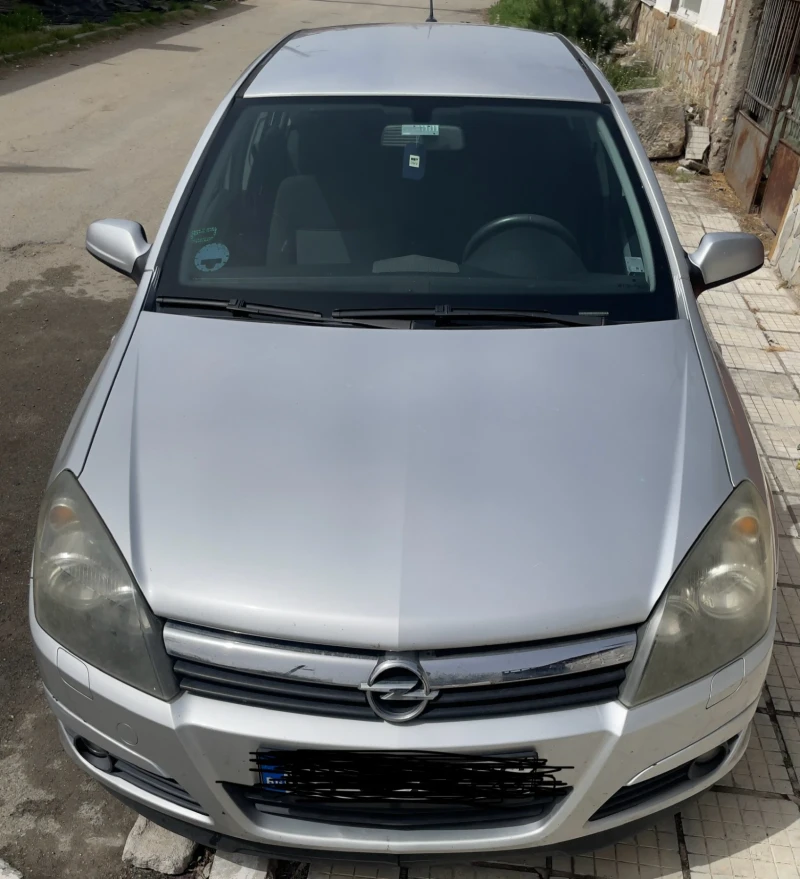 Opel Astra, снимка 1 - Автомобили и джипове - 47972732