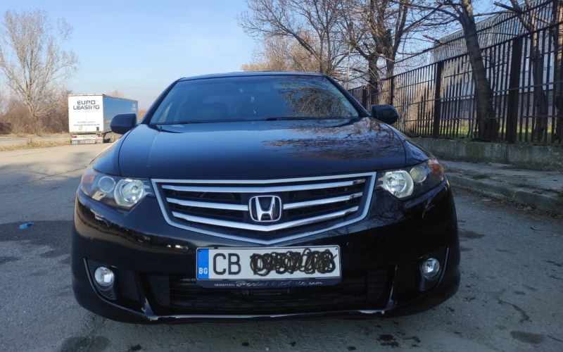 Honda Accord 2.2d Executive, снимка 1 - Автомобили и джипове - 48492596