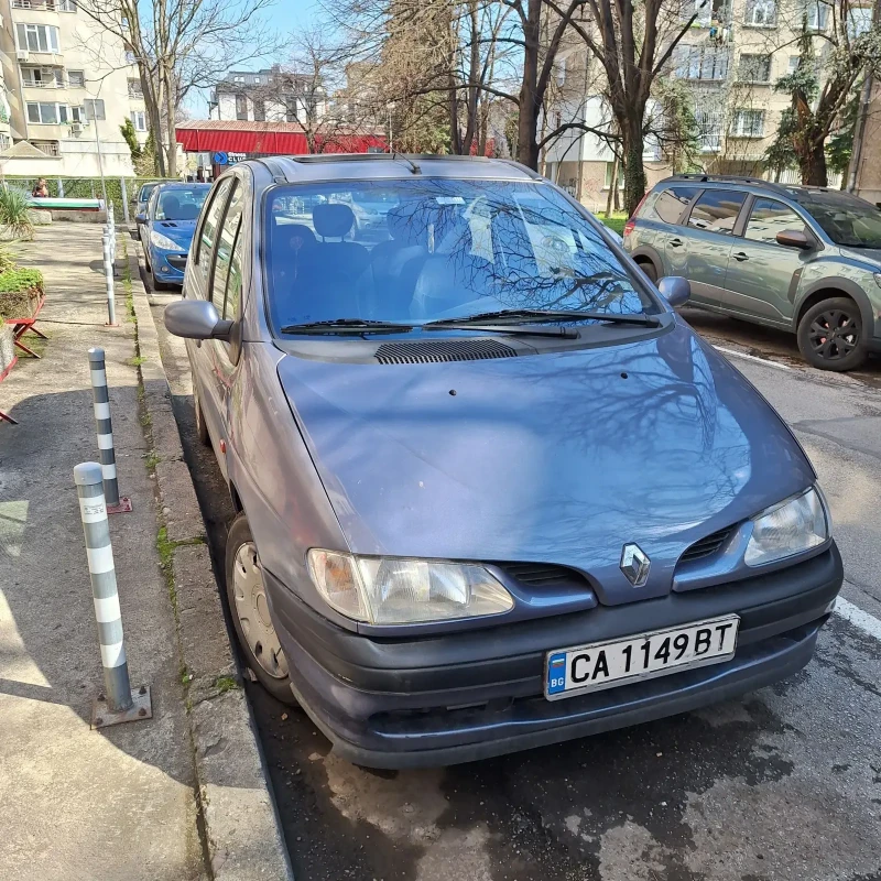 Renault Scenic, снимка 8 - Автомобили и джипове - 48784072