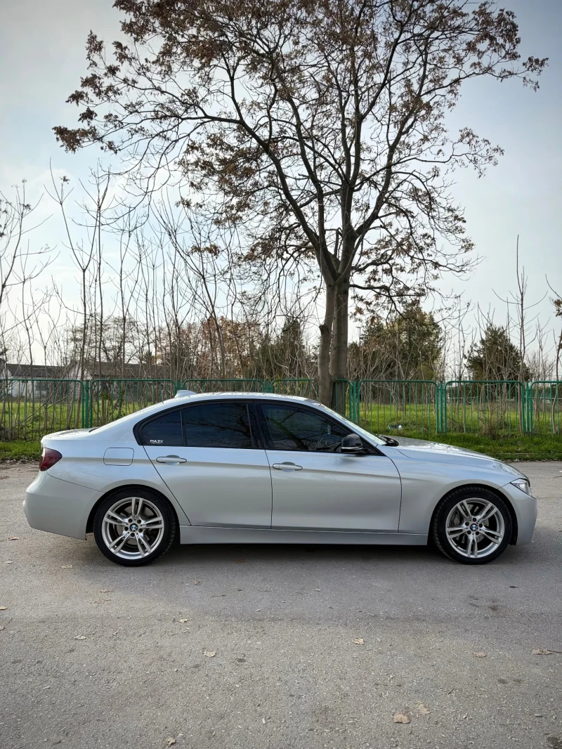 BMW 330 M-Pack, снимка 4 - Автомобили и джипове - 52637857