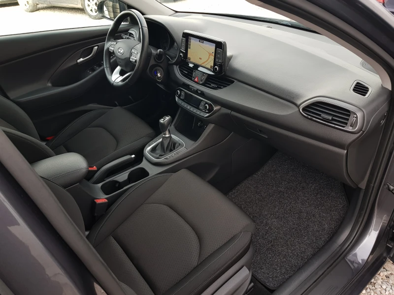 Hyundai I30 1.6 CRDI-110 к.с. /11/2018г. EURO-6B ЛИЗИНГ, снимка 11 - Автомобили и джипове - 53248279