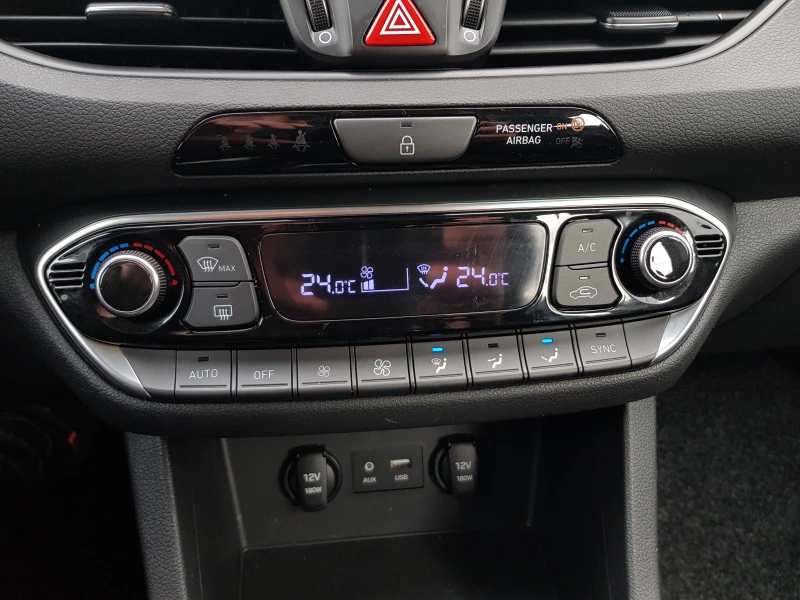 Hyundai I30 1.6 CRDI-110 к.с. /11/2018г. EURO-6B ЛИЗИНГ, снимка 13 - Автомобили и джипове - 53248279