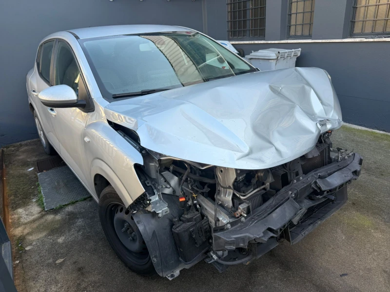 Dacia Sandero 1.0i LPG, снимка 8 - Автомобили и джипове - 53251206