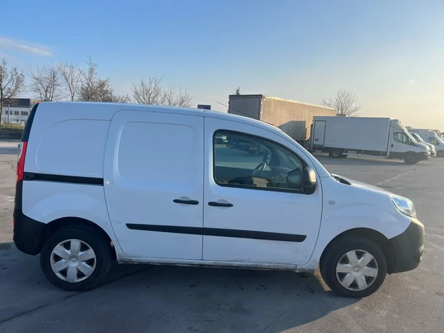 Renault Kangoo N1, снимка 1 - Автомобили и джипове - 49088376