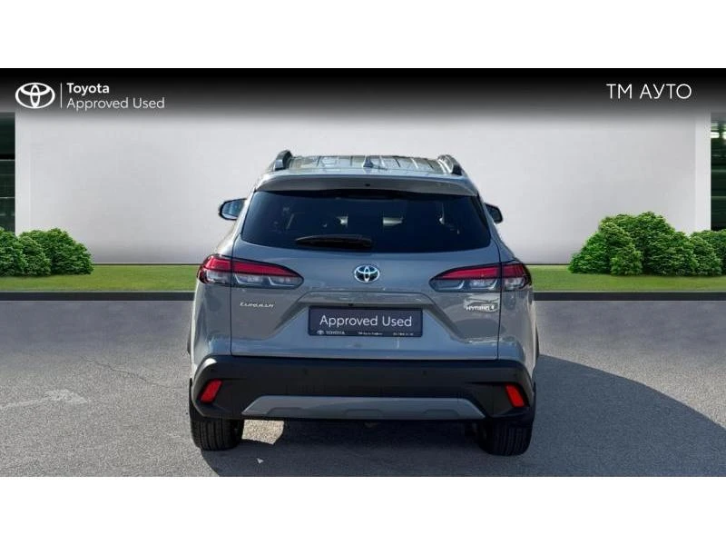 Toyota Corolla Cross 2.0HSD EXECUTIVE PLUS AWD, снимка 4 - Автомобили и джипове - 56359653