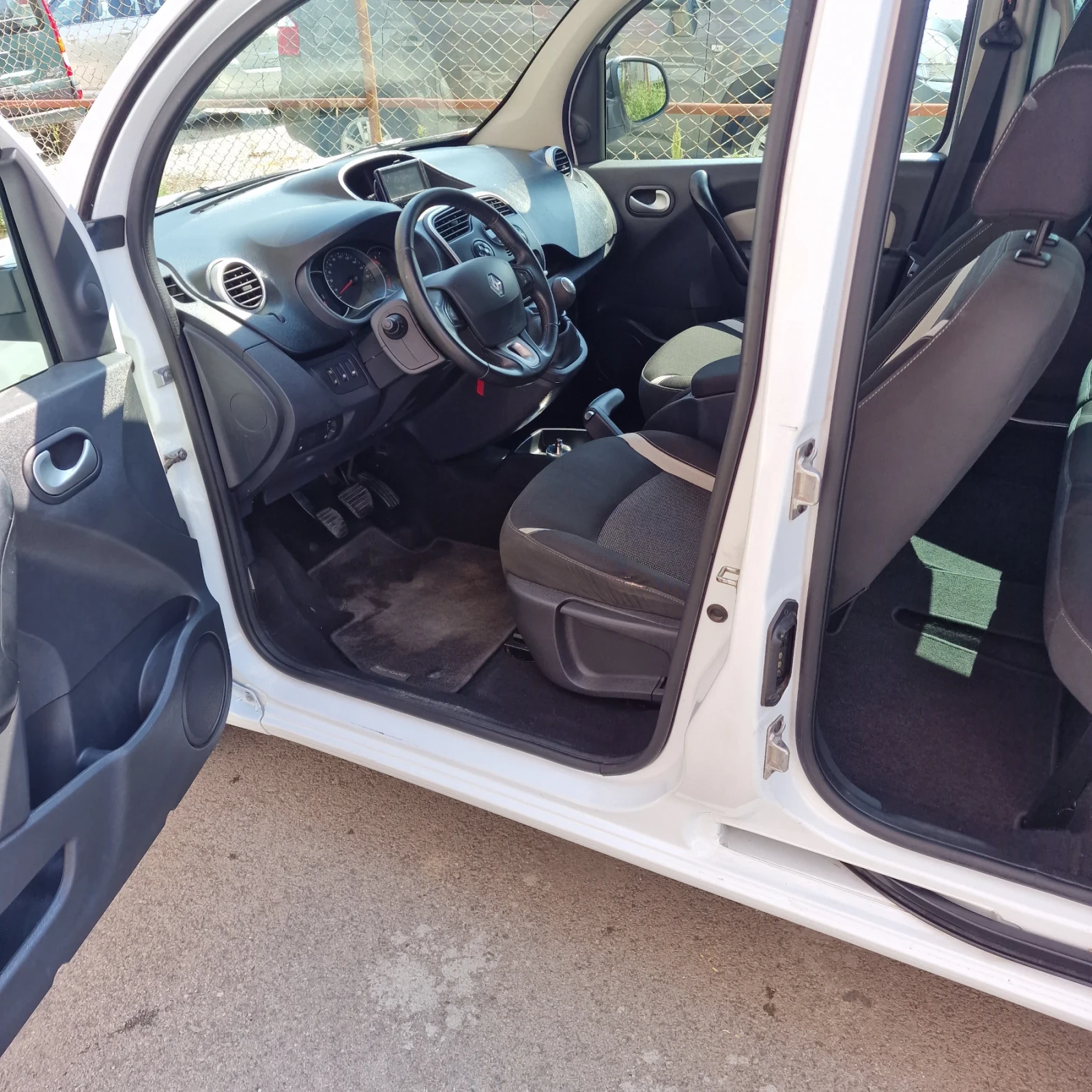 Renault Kangoo  - изображение 8