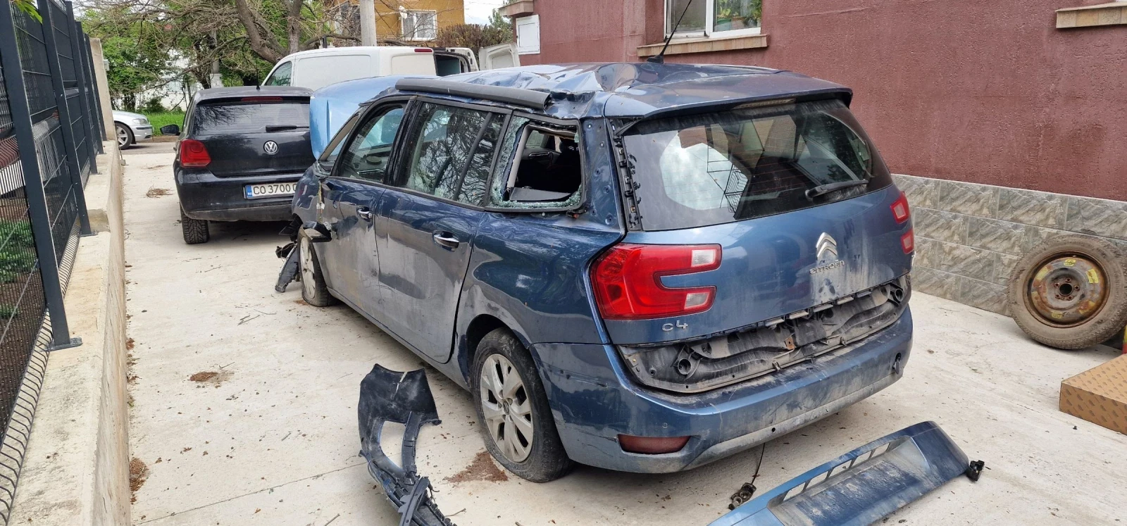 Citroen C4 Picasso Grand Picasso - изображение 3