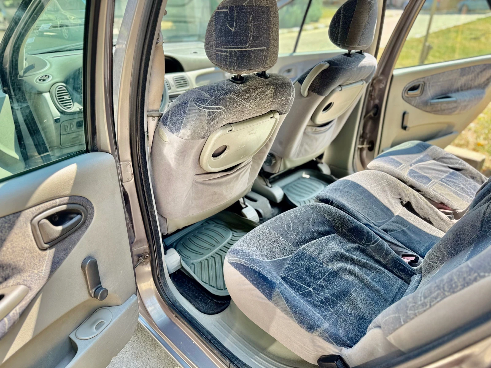 Renault Scenic  - изображение 7