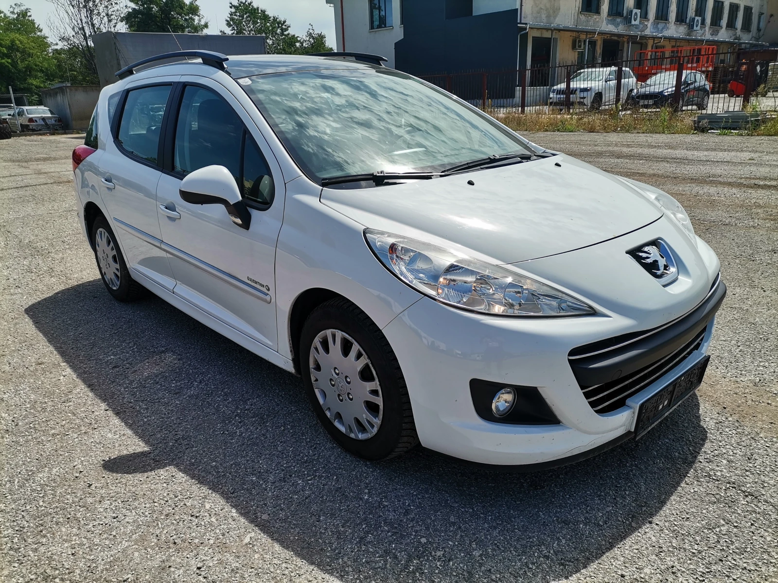 Peugeot 207 FACE* ПАНОРАМА* 151000КМ - изображение 2