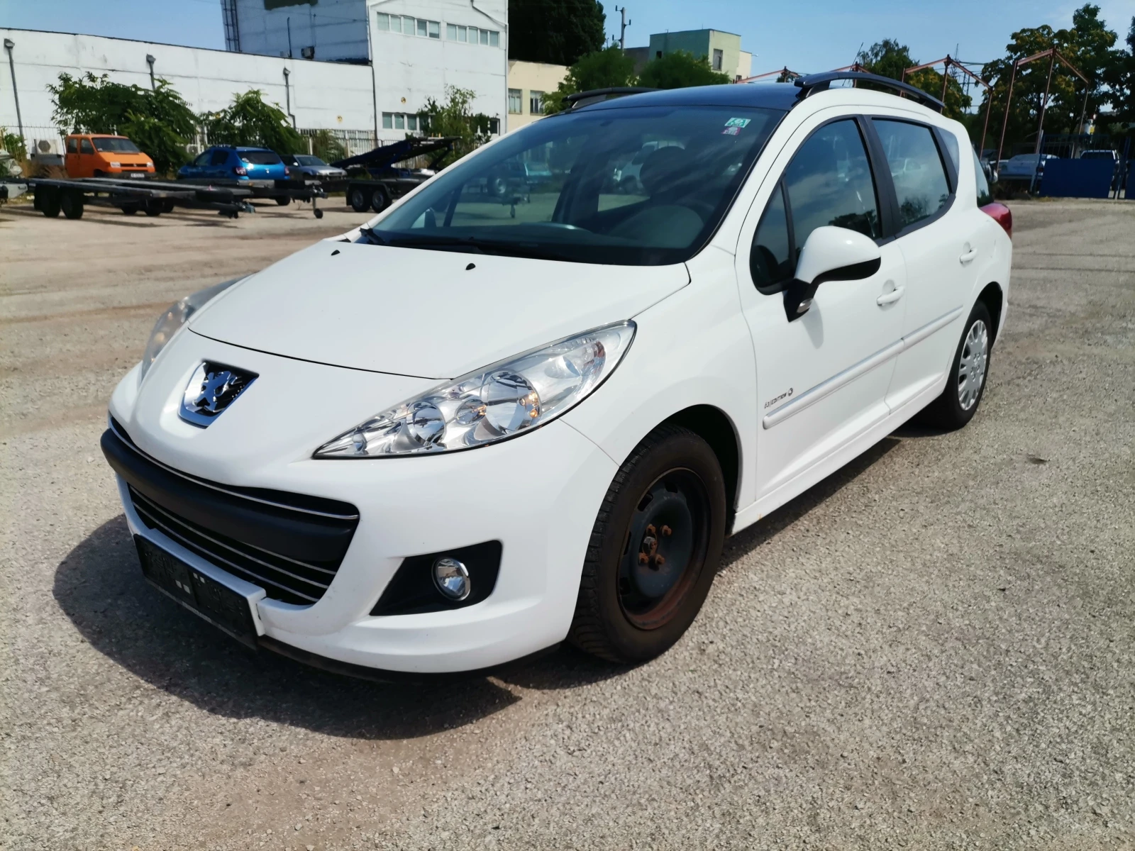 Peugeot 207 FACE* ПАНОРАМА* 151000КМ - изображение 8