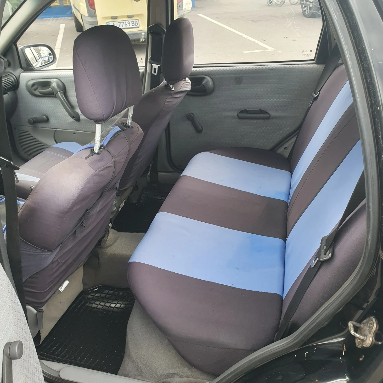 Opel Corsa 1.4i моно - изображение 9