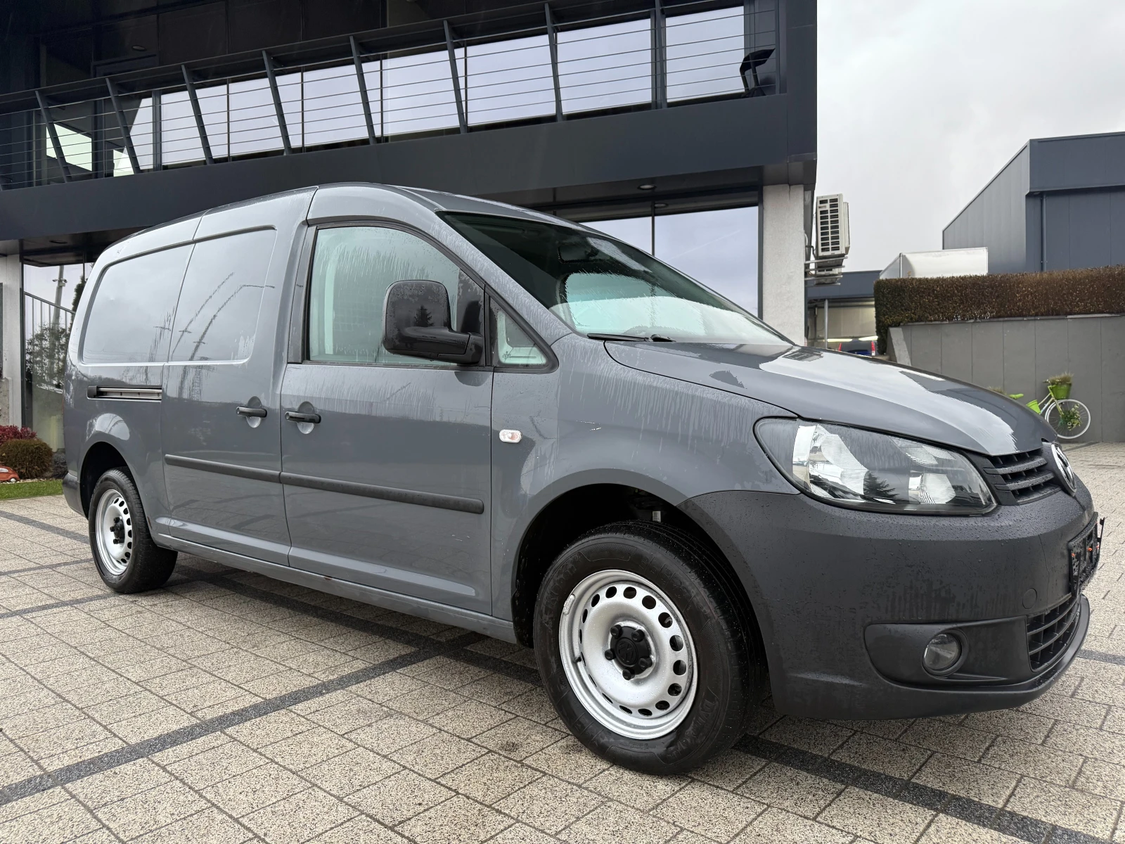 VW Caddy 1.6TDI Maxi Климатик Euro 5b  - изображение 2