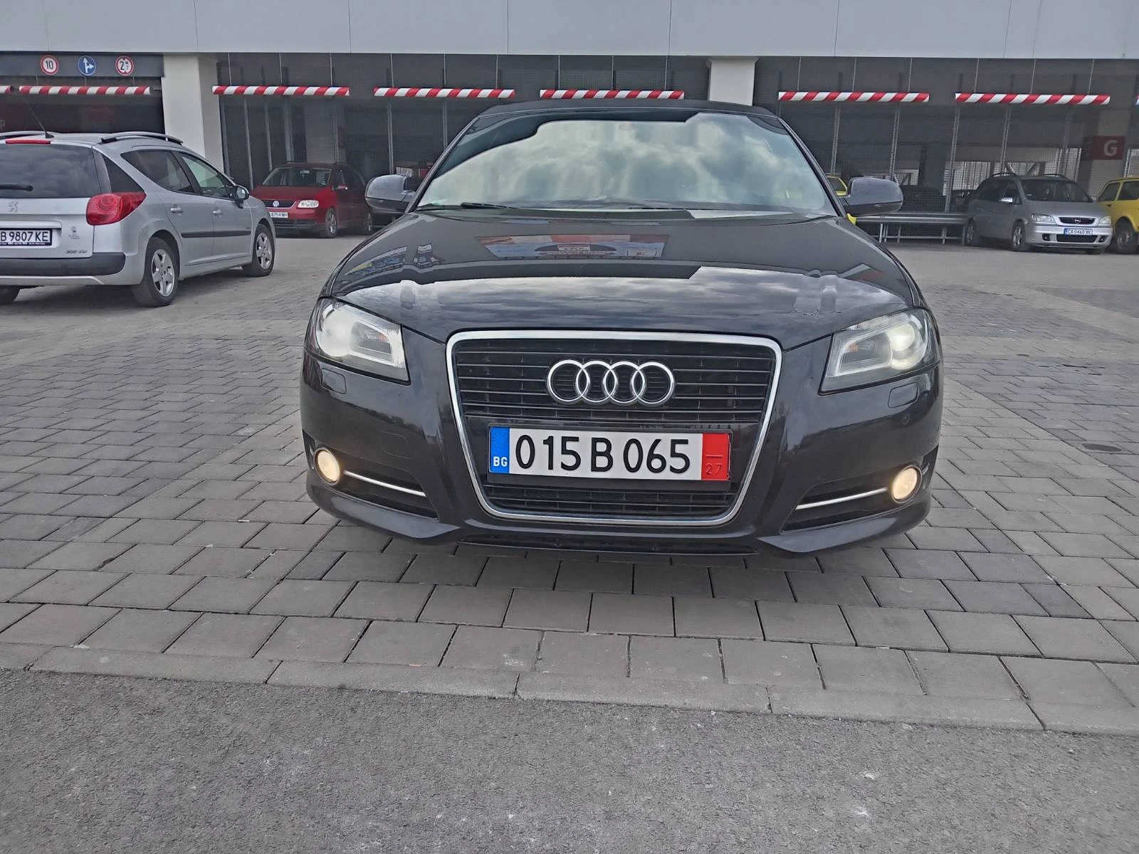 Audi A3 2.0TDI, снимка 2 - Автомобили и джипове - 53725128