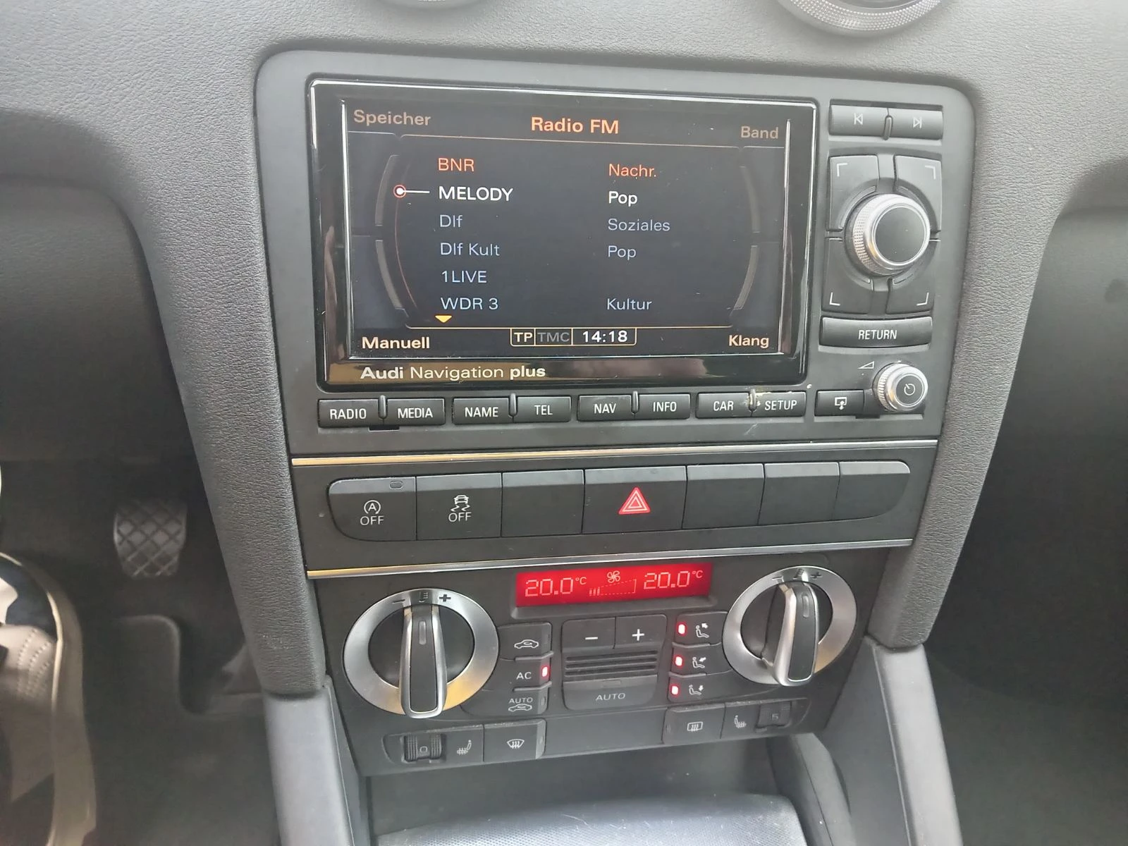 Audi A3 2.0TDI, снимка 6 - Автомобили и джипове - 53725128