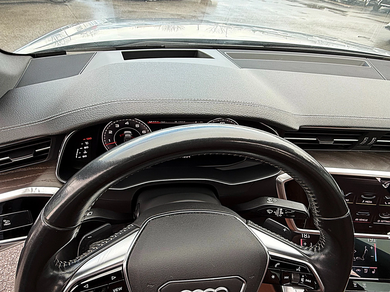 Audi A6 55TFSI-4x4-VAKUM-PANORAMA-MATRIX-360KAMERI-HEAD UP, снимка 10 - Автомобили и джипове - 54020604