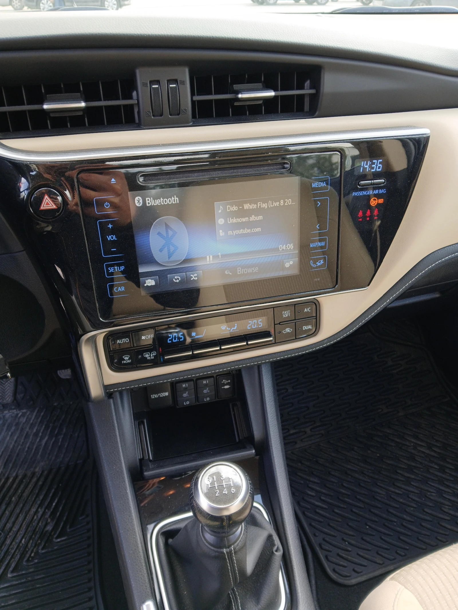 Toyota Corolla, снимка 16 - Автомобили и джипове - 54150575