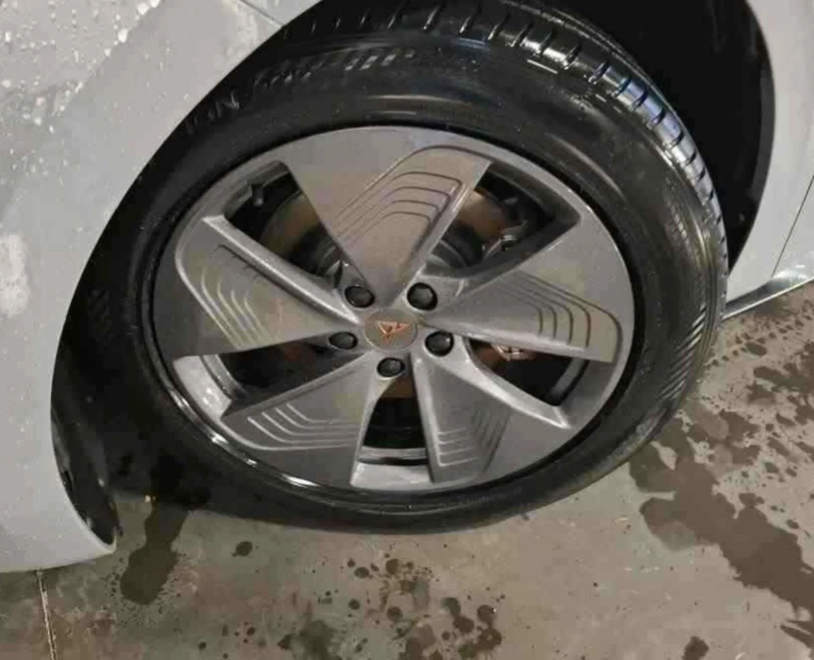 Cupra Born 62Kwh.150kw.Navi.ACC.LED.KAMERA, снимка 5 - Автомобили и джипове - 54210964