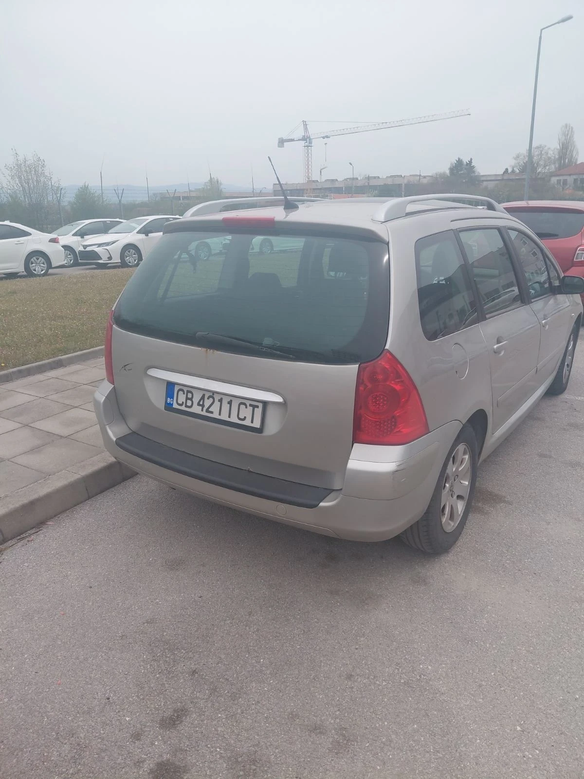 Peugeot 307 Комби, снимка 5 - Автомобили и джипове - 54213105