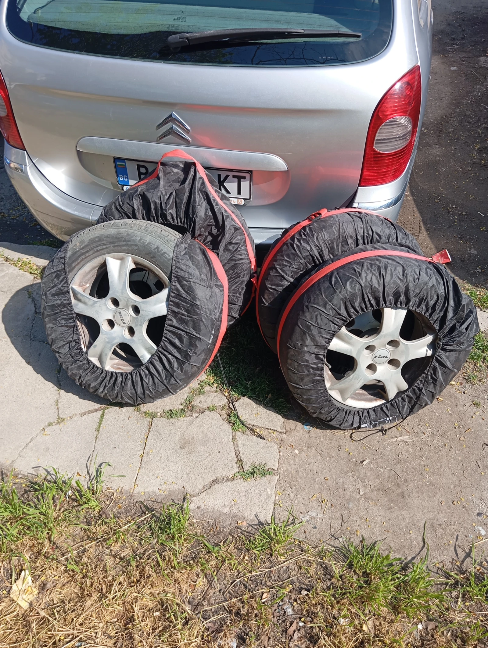 Citroen Xsara picasso, снимка 9 - Автомобили и джипове - 54302624