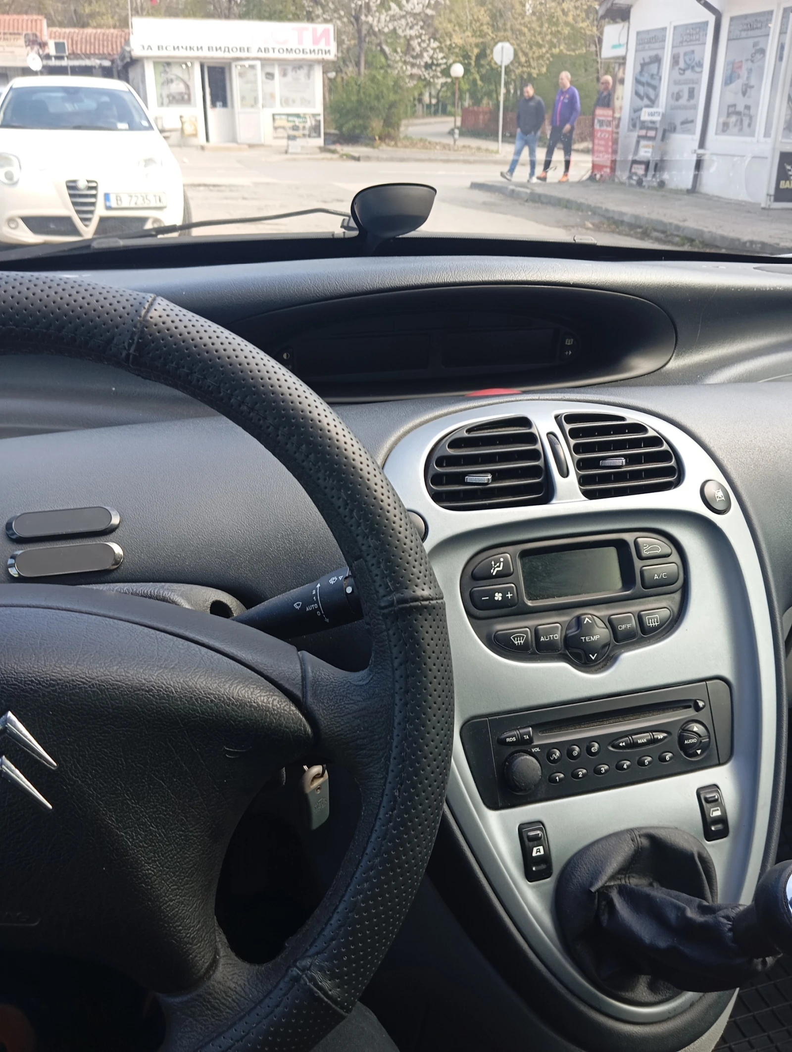 Citroen Xsara picasso, снимка 6 - Автомобили и джипове - 54302624