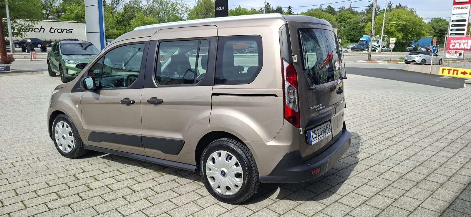 Ford Connect 2.0 D, снимка 6 - Автомобили и джипове - 54427020