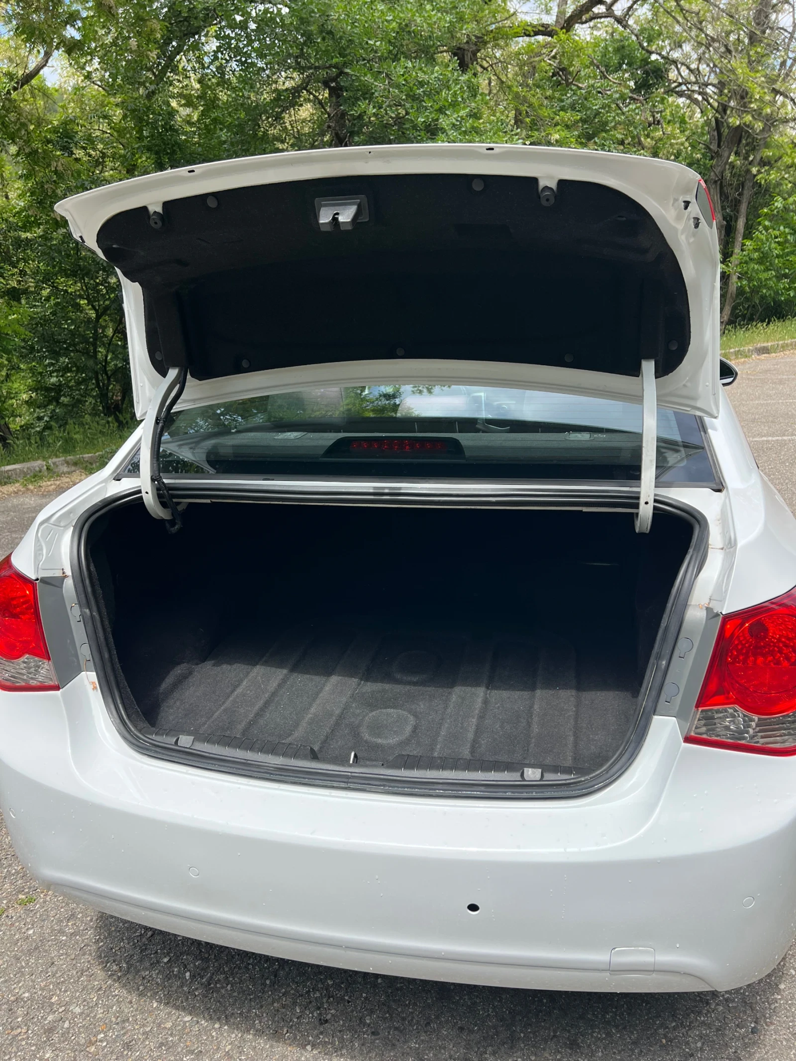 Chevrolet Cruze, снимка 14 - Автомобили и джипове - 54659621