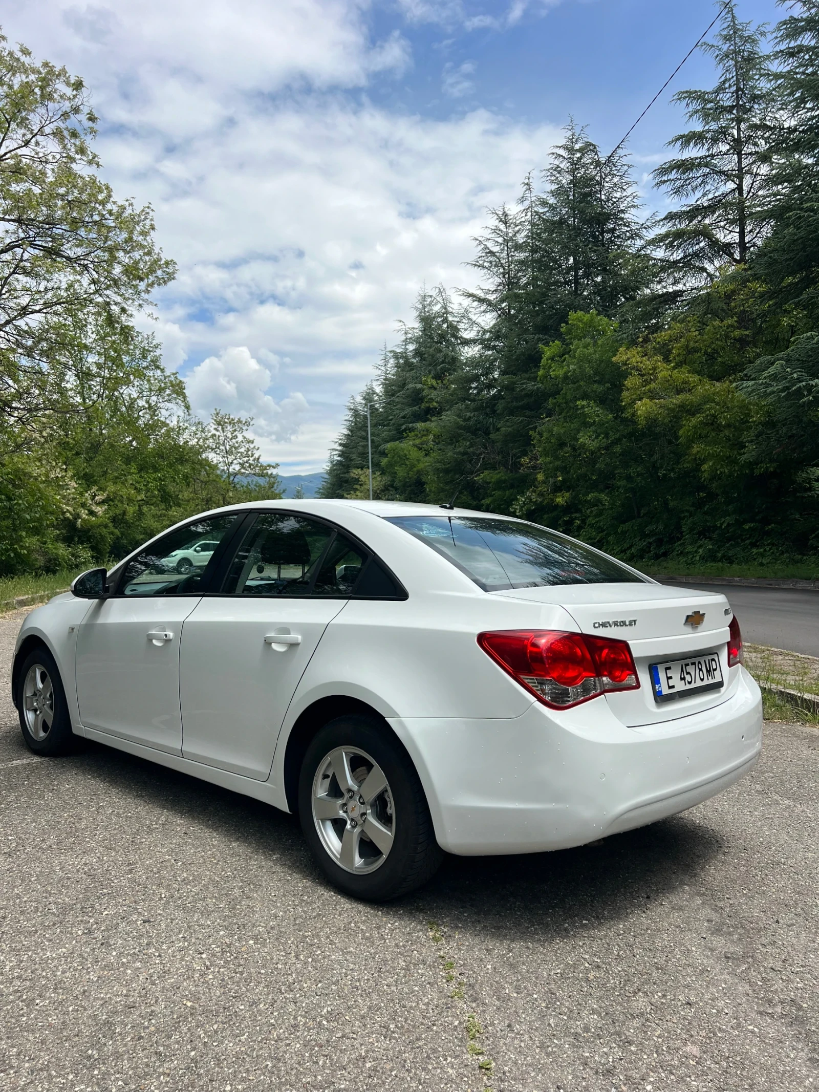 Chevrolet Cruze, снимка 3 - Автомобили и джипове - 54659621