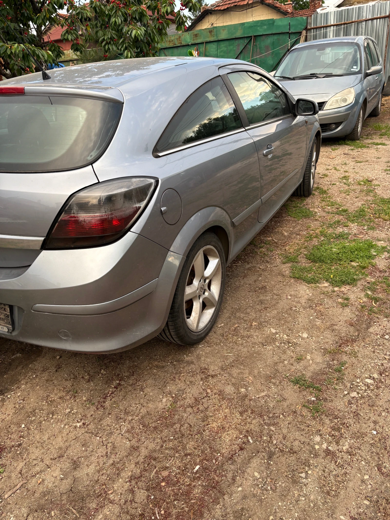Opel Astra 1.9CDTI, снимка 6 - Автомобили и джипове - 54875096
