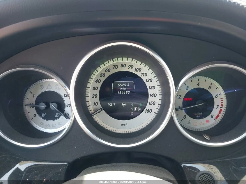 Mercedes-Benz CLS 550 RWD Автокредит Цена до България, снимка 10 - Автомобили и джипове - 55133852