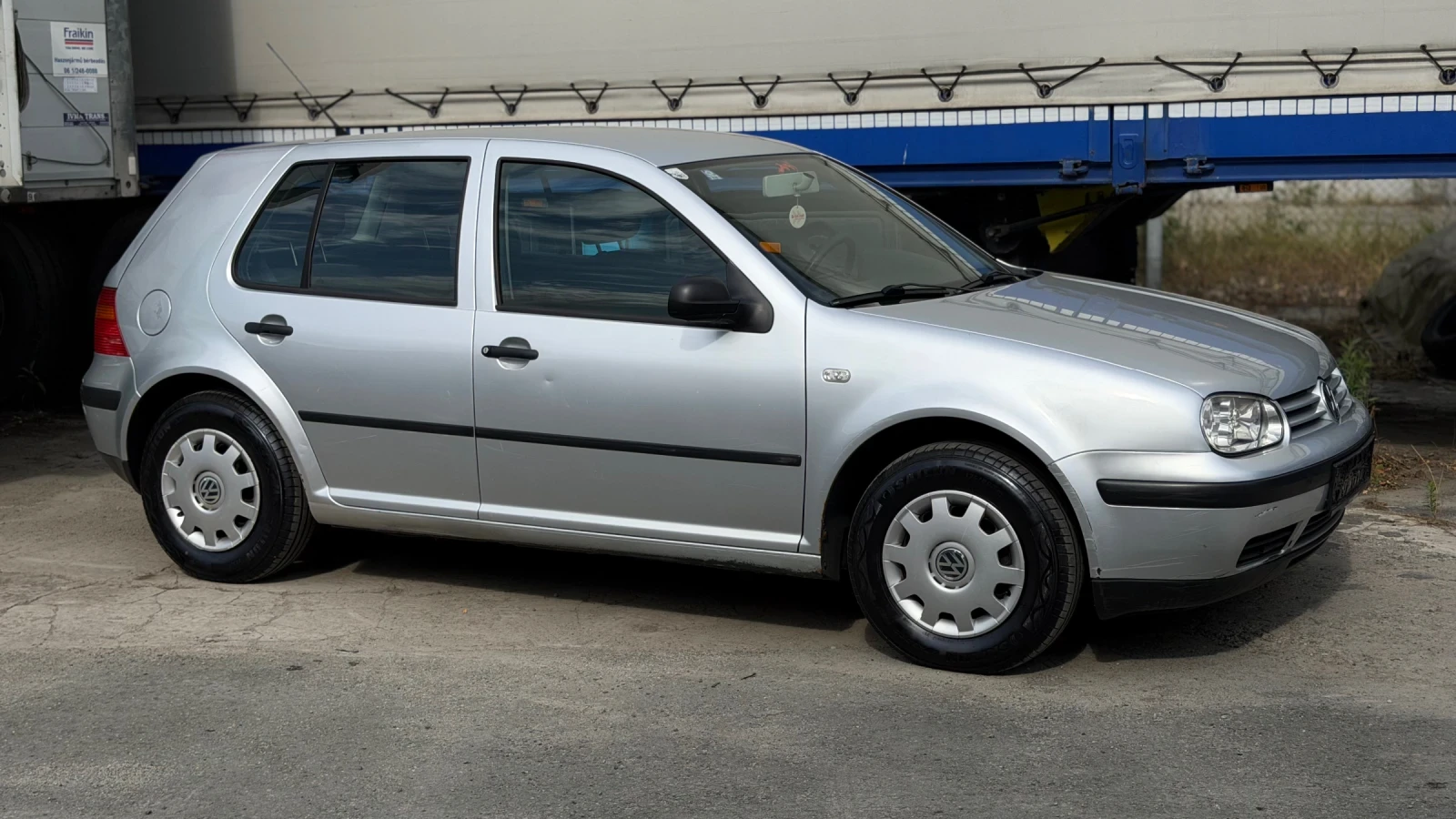 VW Golf 1.9SDI, снимка 8 - Автомобили и джипове - 55405702