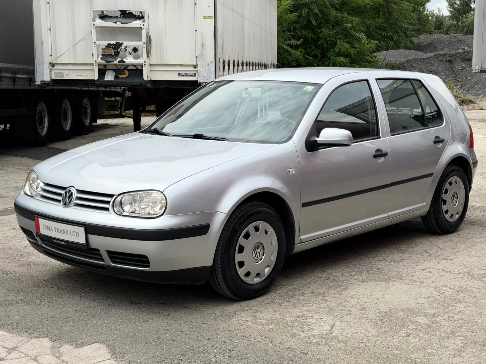 VW Golf 1.9SDI, снимка 3 - Автомобили и джипове - 55405702