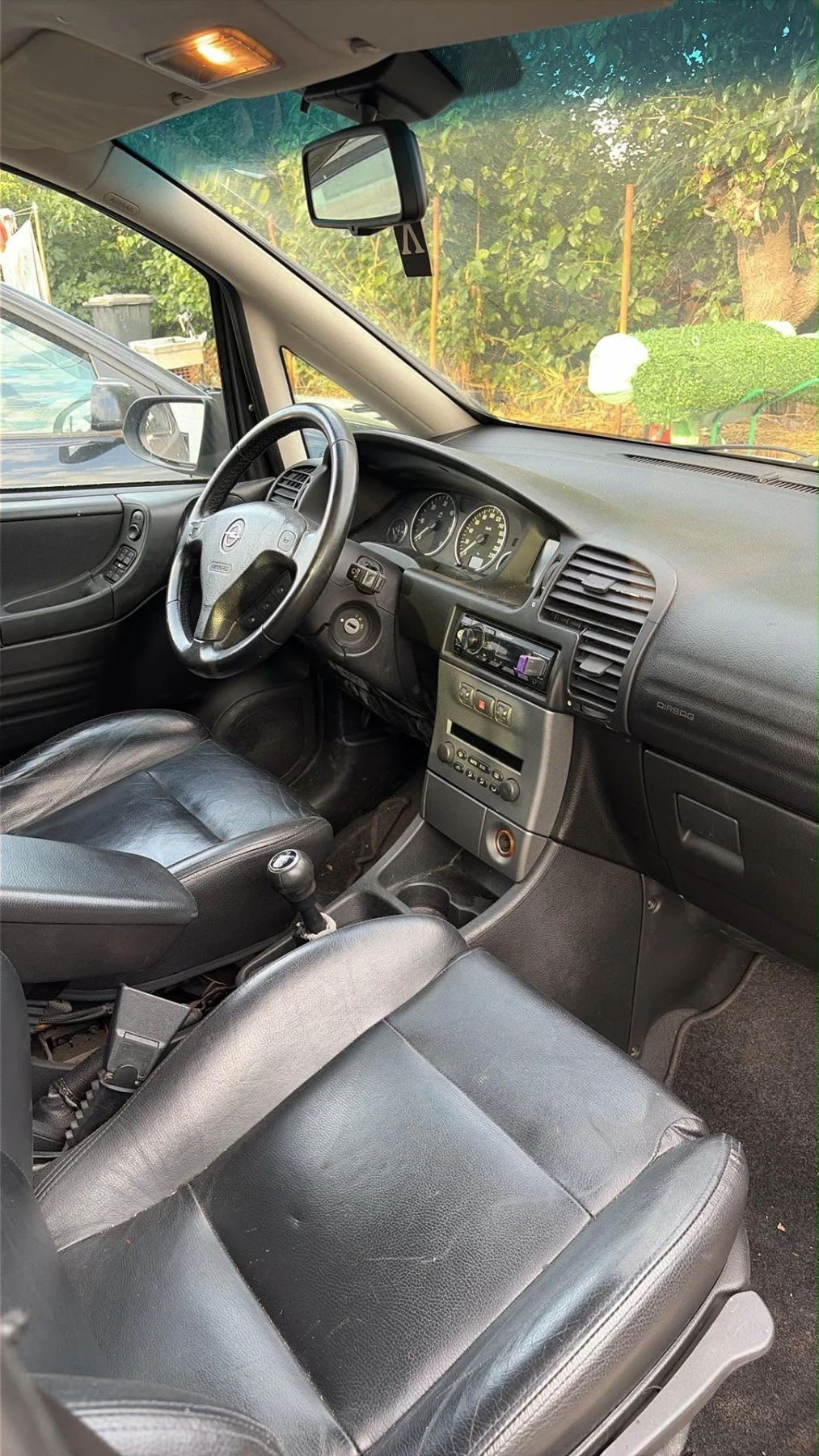 Opel Zafira 2.2DTI 16v, снимка 6 - Автомобили и джипове - 55421082