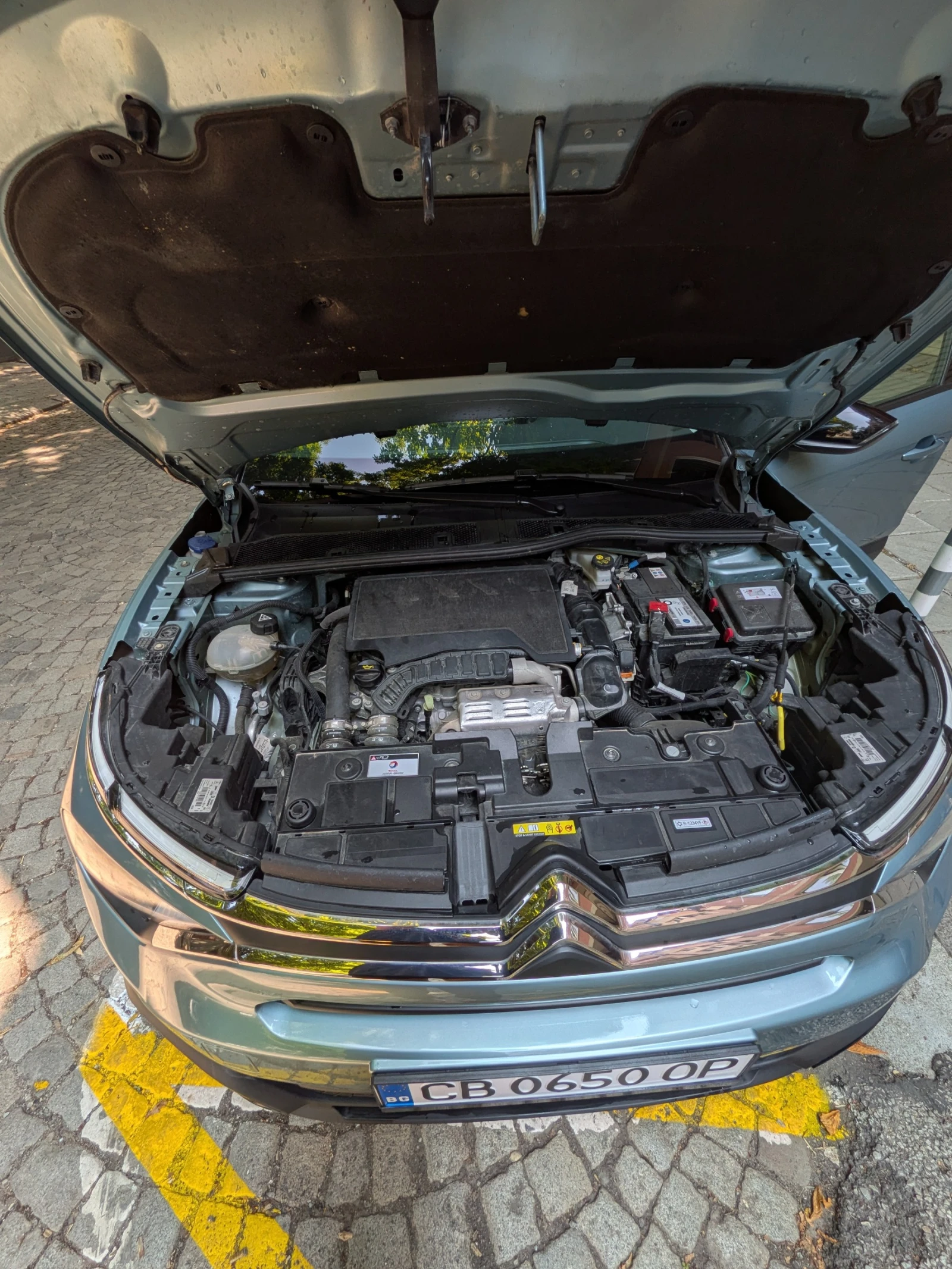 Citroen C4 1.2THP 8EAT PLUS, снимка 9 - Автомобили и джипове - 55594344