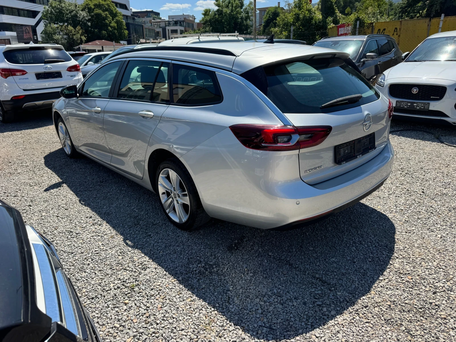 Opel Insignia 1.5TD 122hp* LED* FACE* NAVI* 2020г* 186000км, снимка 9 - Автомобили и джипове - 55693853