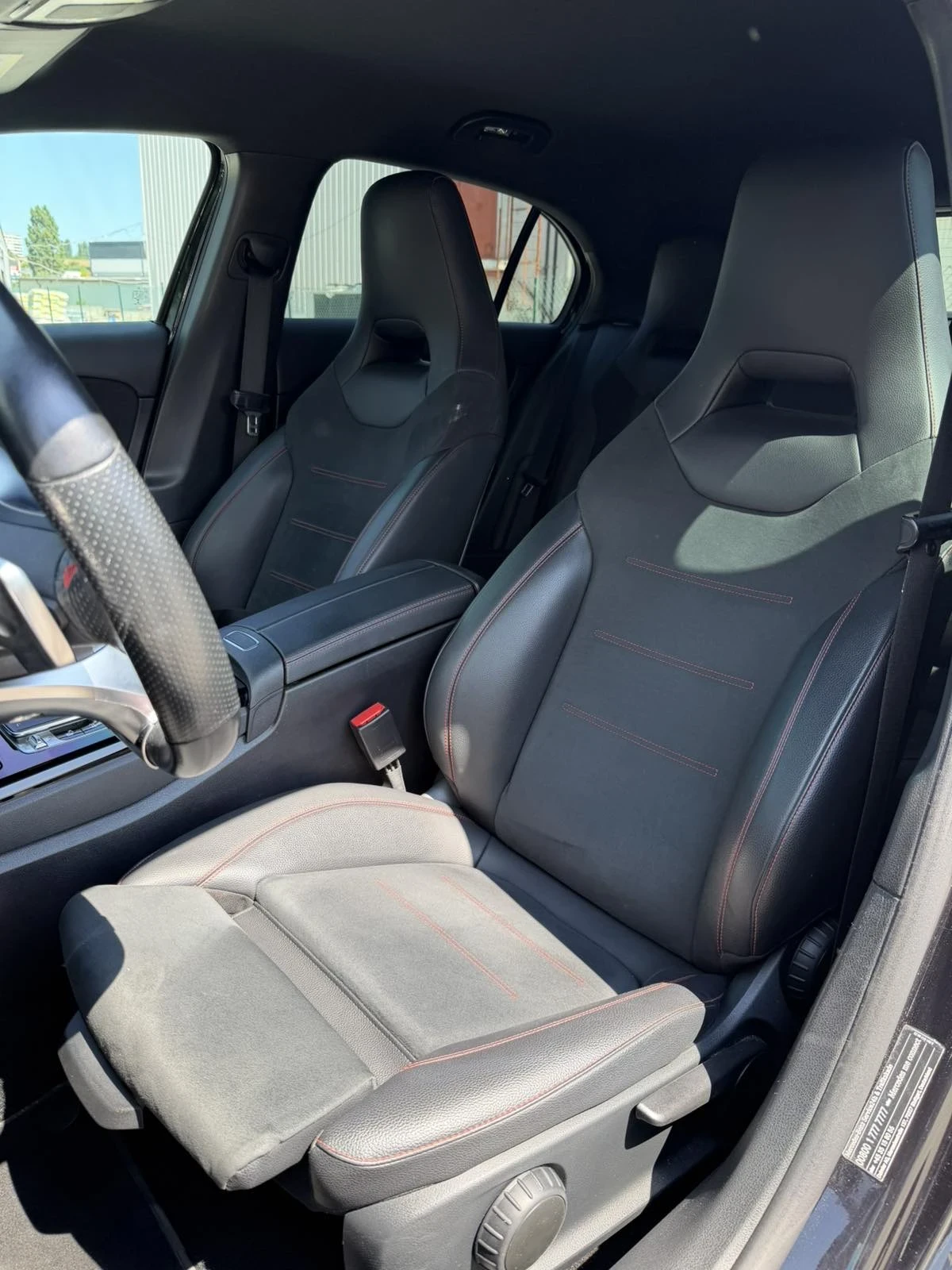 Mercedes-Benz A 220 4-MATIC , снимка 10 - Автомобили и джипове - 55752818