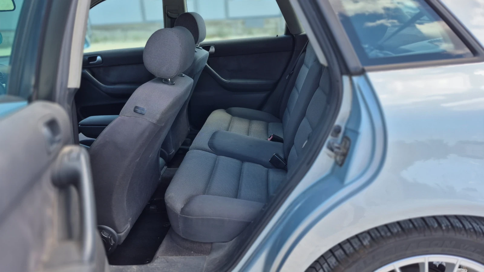 Audi A3 1.9 TDI/101 Клима, снимка 10 - Автомобили и джипове - 55777726