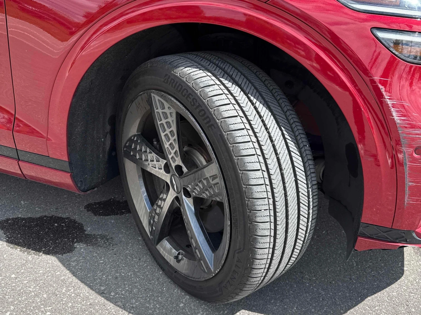 Genesis GV70 Sport Plus* Pano* 360* Distronic* Обдух* Подгрев* , снимка 6 - Автомобили и джипове - 55823110