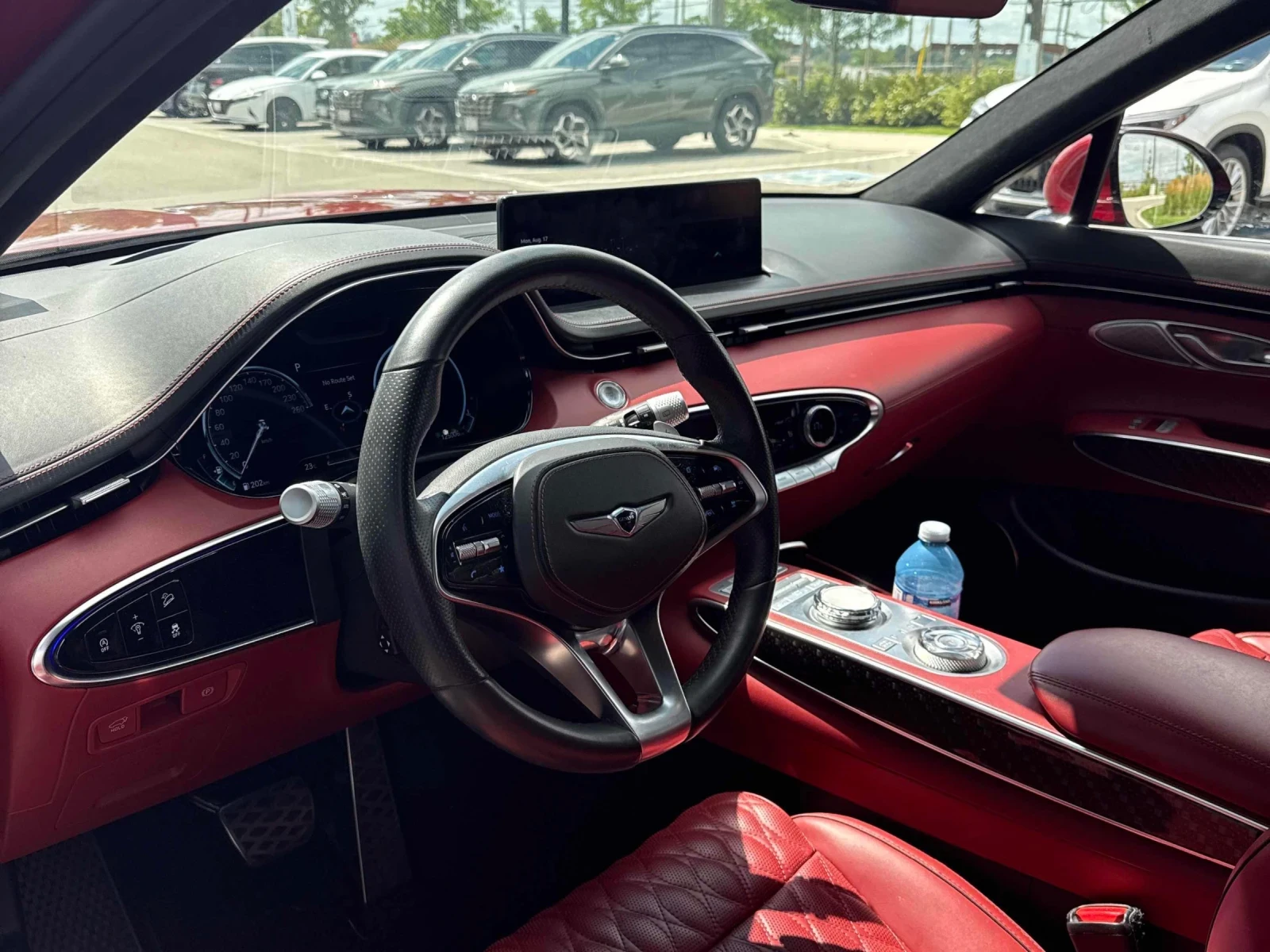 Genesis GV70 Sport Plus* Pano* 360* Distronic* Обдух* Подгрев* , снимка 7 - Автомобили и джипове - 55823110