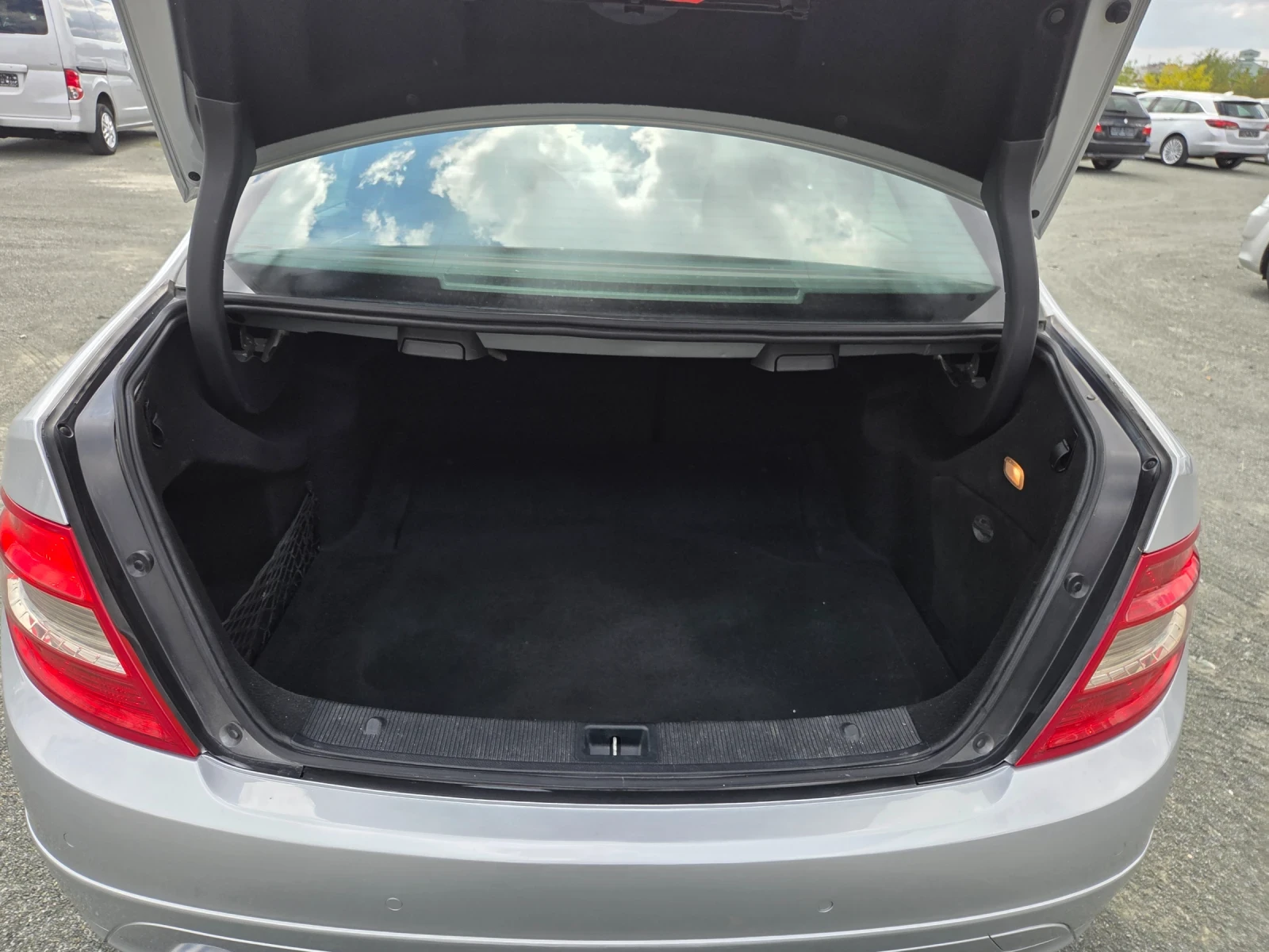 Mercedes-Benz C 220 2, 2CDI136ks6skPARKTRONIKKSENONITALIAEU4 | Mobile.bg � ����������� 14