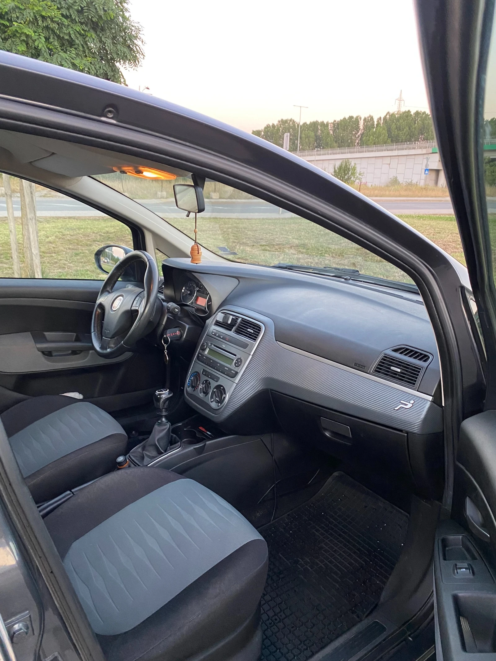 Fiat Punto 1.2, снимка 11 - Автомобили и джипове - 56338942