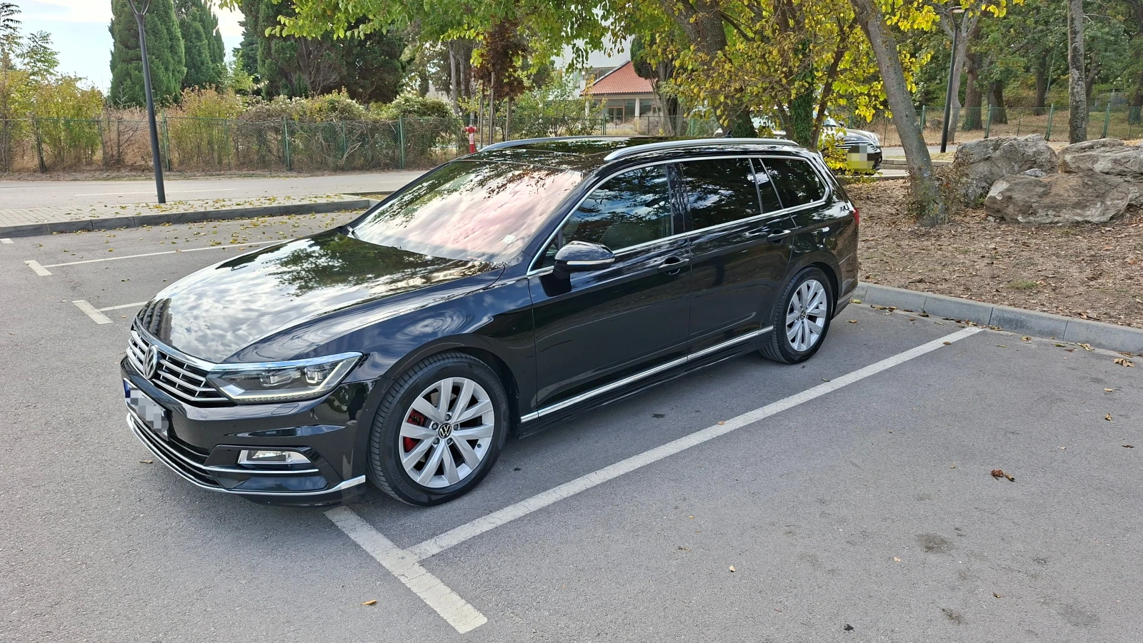 VW Passat 2.0 TDI, снимка 2 - Автомобили и джипове - 56448029