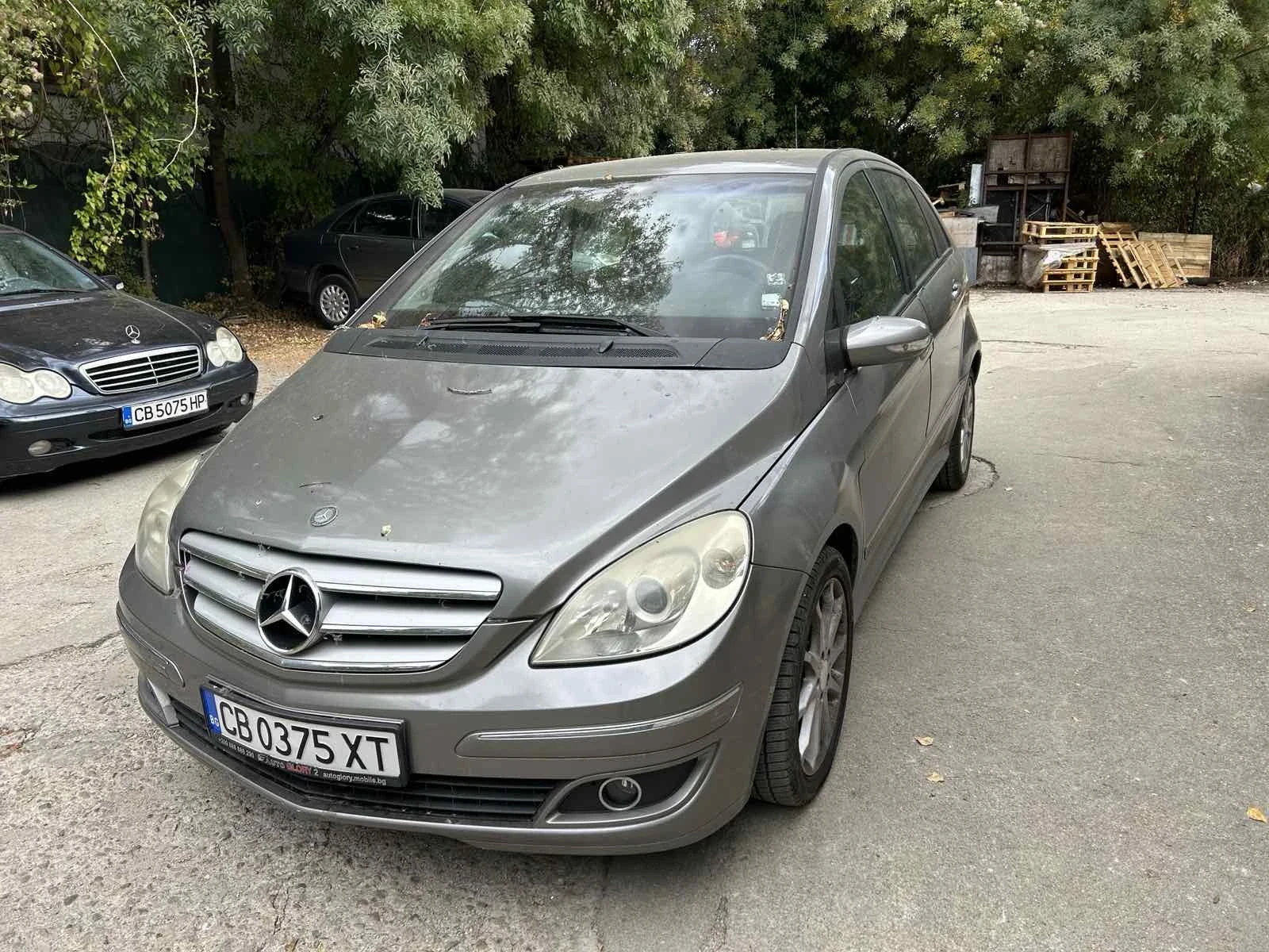 Mercedes-Benz B 200