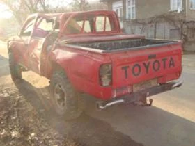 Toyota Hilux 2.4  2L-T, снимка 4