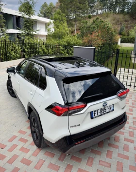 Toyota Rav4 Гаранционна / Панорама / От Франция / 10г гаранция, снимка 3